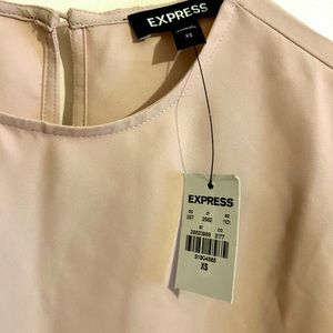 New with tags Express top pink